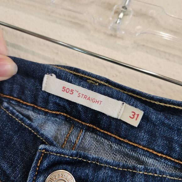 Levi's 505 Mid Rise Straight Leg Jeans Pockets Dark Wash Blue Denim Size 31 - Picture 5 of 9